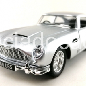 1963 Aston Martin DB5 – Kinsmart – 1:38